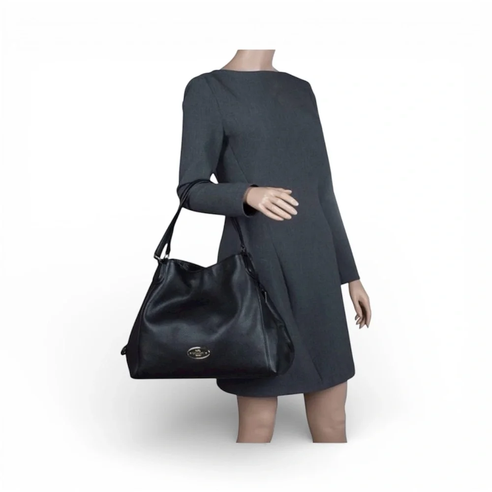 Coach Edie Carryall Black Leather Shoulder Bag EUC no callouts MSRP $398 - Picture 3 of 9
